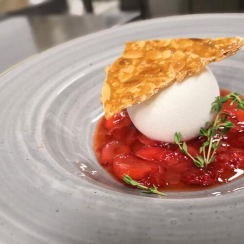 semifreddo di mozzarella di bufala dop | Semifreddo in zuppetta di fragole Semifreddo alle fragole