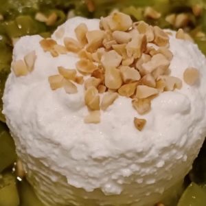 Ricottina di bufala su letto di porri e pesto di cavolo nero | Ricottina di bufala su letto di porri e pesto di cavolo nero Ricottina di bufala su letto di porri e pesto di cavolo nero