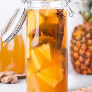 Tepache di ananas ricetta | Tepache di ananas: come preparare la bevanda fermentata messicana Tepache di ananas ricetta