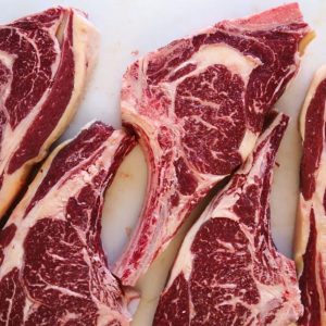 Bistecche di 𝒗𝒂𝒄𝒄𝒂 𝒈𝒓𝒂𝒔𝒔𝒂 Fattoria Lauretti