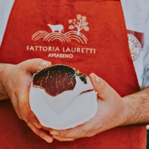 𝐒𝐞𝐥𝐥𝐚 𝐝𝐢 𝐌𝐚𝐢𝐚𝐥𝐞 𝐧𝐞𝐫𝐨 Fattoria Lauretti