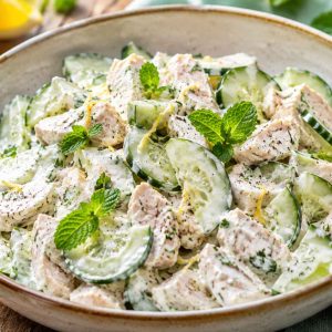 17 Tacchino freddo con cetrioli yogurt limone e menta | Tacchino freddo con cetrioli, yogurt, limone e menta Tacchino freddo con cetrioli, yogurt, limone e menta