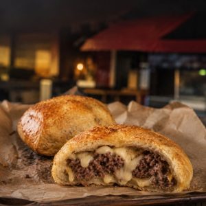 Scrigno Burger di La car | Scrigno Burger con hamburger artigianale Scrigno Burger di La car