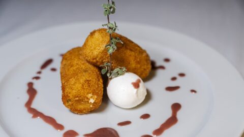 Panzarotti di patate con mozzarella di bufala: la ricetta di Fausto Ferrante